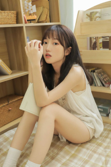 宝宝你好会夹在车上视频