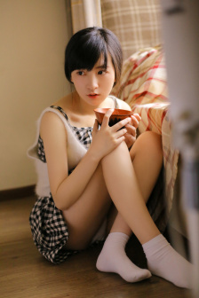 香含玉女峰头露润滞