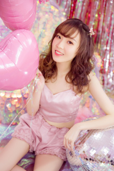丰满女老板的引诱小说